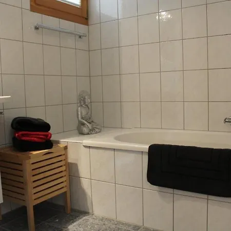 Apartment Haus Sprecher *